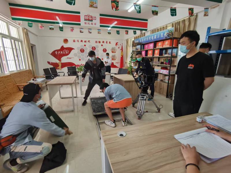 汶上县广告片拍摄公司：极简主义践行者，少即是多的视觉哲学